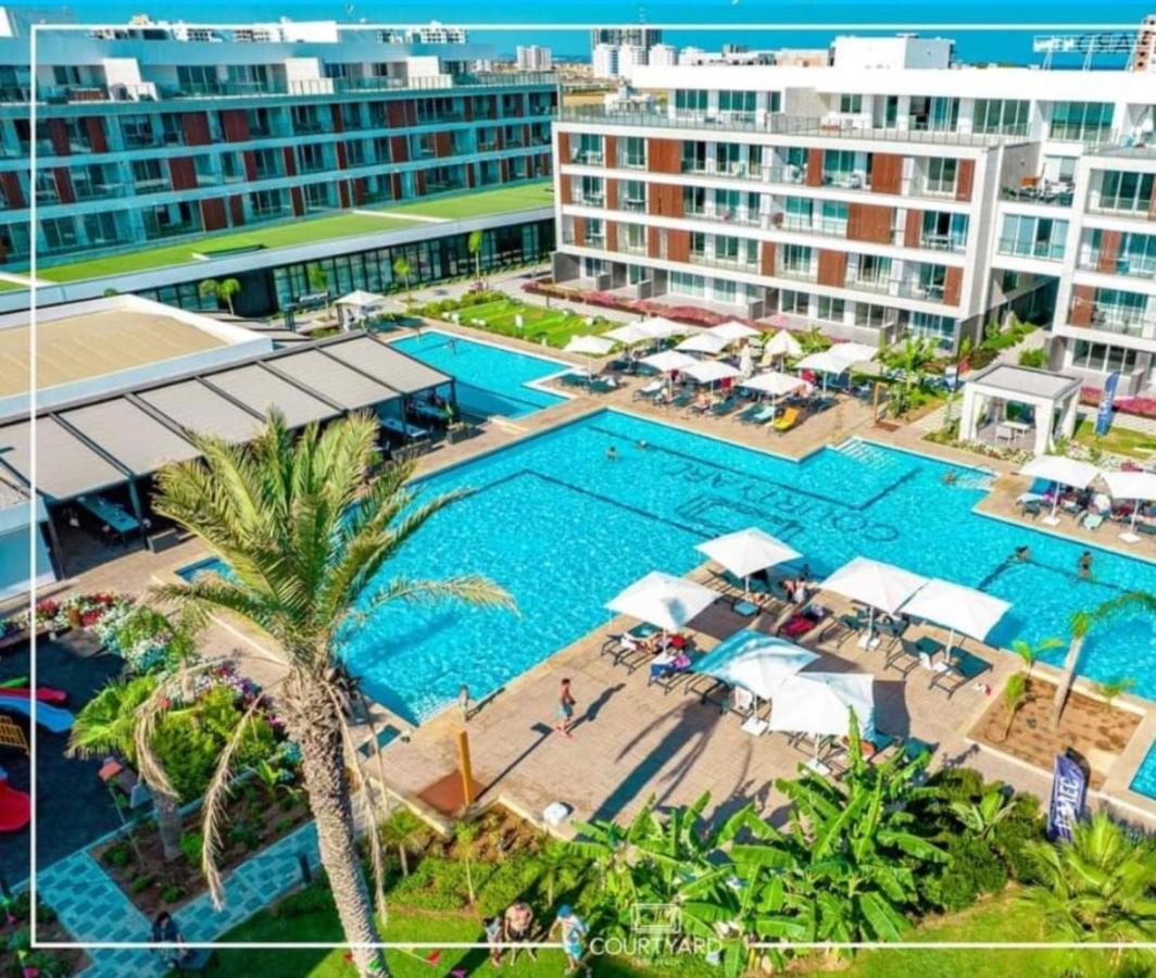 Courtyard Long Beach Holiday Resort Iskele District  المظهر الخارجي الصورة